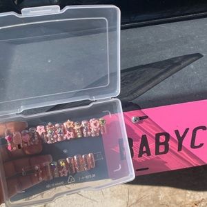 Y2K style Press On Nails 20 Pieces